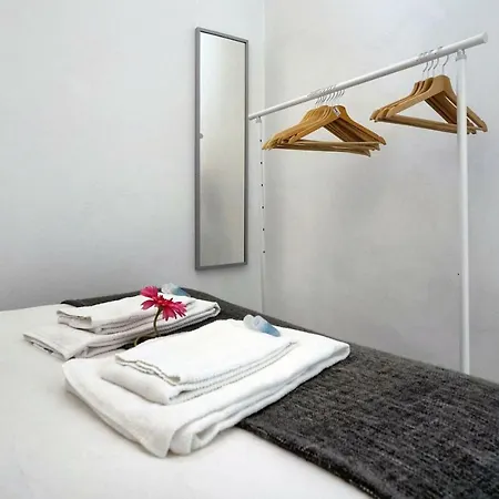 Trendy Alcantara